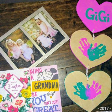 Mother’s Day Gift – Heart Wall Hanger DIY